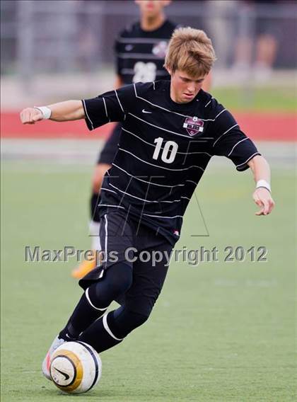 Thumbnail 3 in Pearland vs Tomball (Pasadena Cup Invitational) photogallery.