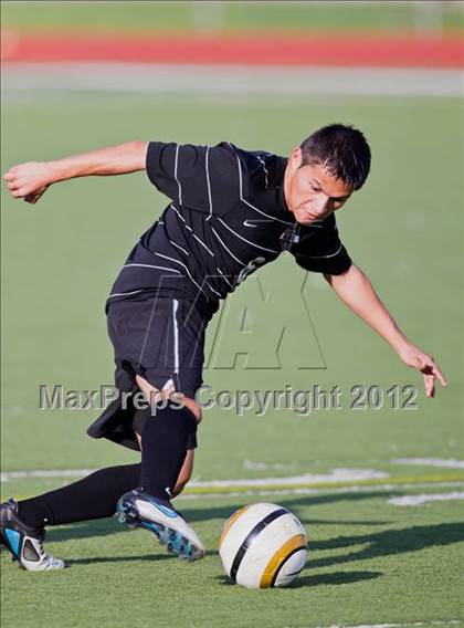 Thumbnail 3 in Pearland vs Tomball (Pasadena Cup Invitational) photogallery.