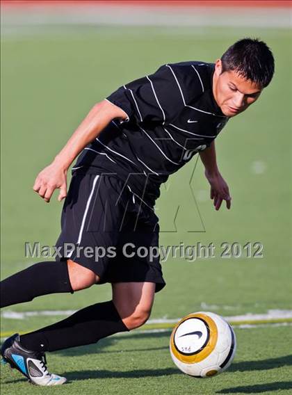 Thumbnail 2 in Pearland vs Tomball (Pasadena Cup Invitational) photogallery.
