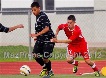Thumbnail 3 in Pearland vs Tomball (Pasadena Cup Invitational) photogallery.