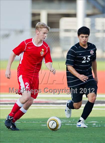 Thumbnail 2 in Pearland vs Tomball (Pasadena Cup Invitational) photogallery.