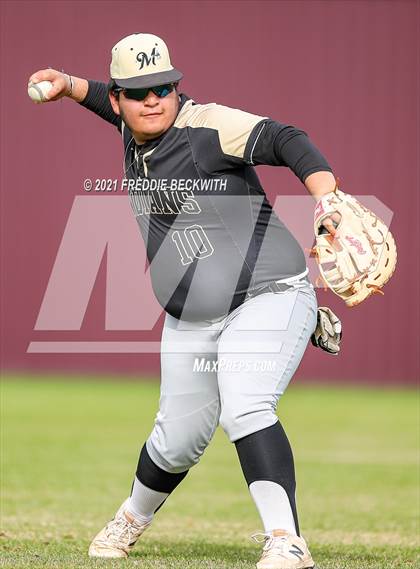 Thumbnail 3 in Whitewright vs Marietta photogallery.