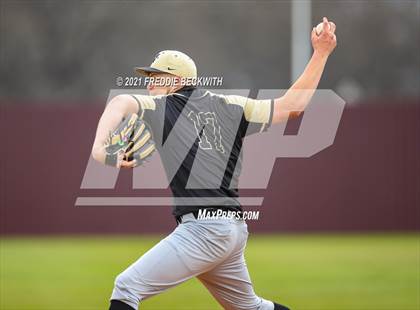 Thumbnail 1 in Whitewright vs Marietta photogallery.