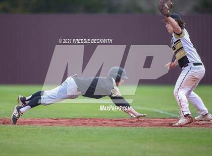 Thumbnail 2 in Whitewright vs Marietta photogallery.
