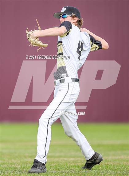 Thumbnail 1 in Whitewright vs Marietta photogallery.