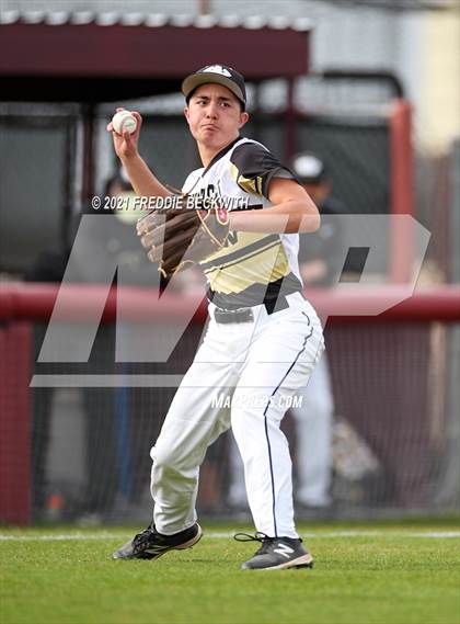 Thumbnail 2 in Whitewright vs Marietta photogallery.