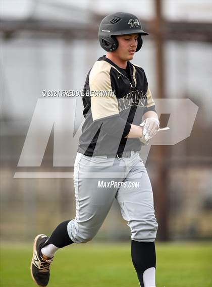 Thumbnail 3 in Whitewright vs Marietta photogallery.