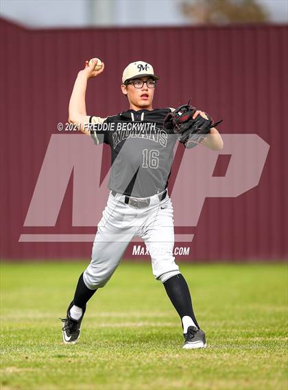Thumbnail 1 in Whitewright vs Marietta photogallery.