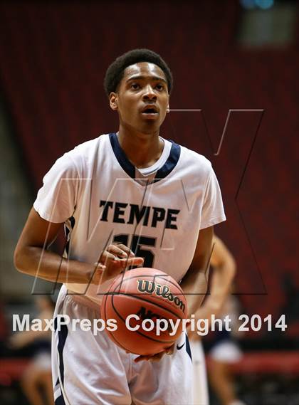 Thumbnail 2 in Flagstaff vs. Tempe (AIA D2 Semifinal) photogallery.