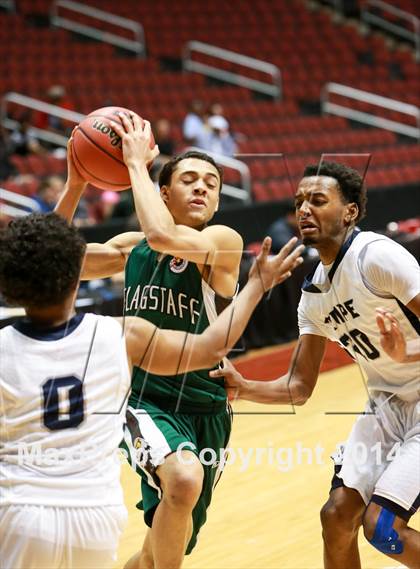 Thumbnail 3 in Flagstaff vs. Tempe (AIA D2 Semifinal) photogallery.