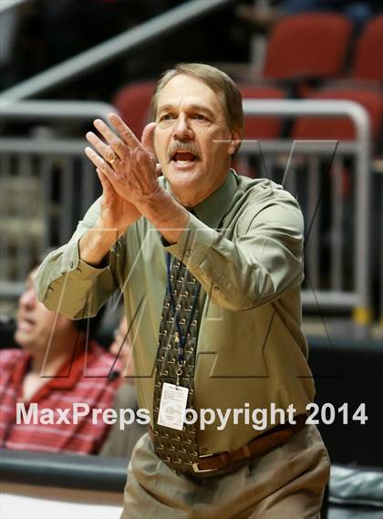 Thumbnail 3 in Flagstaff vs. Tempe (AIA D2 Semifinal) photogallery.