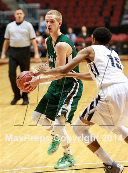 Thumbnail 3 in Flagstaff vs. Tempe (AIA D2 Semifinal) photogallery.