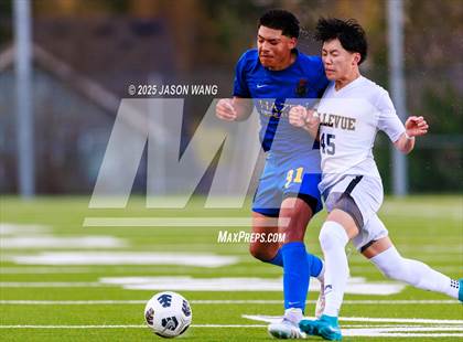 Thumbnail 1 in Bellevue @ Hazen photogallery.