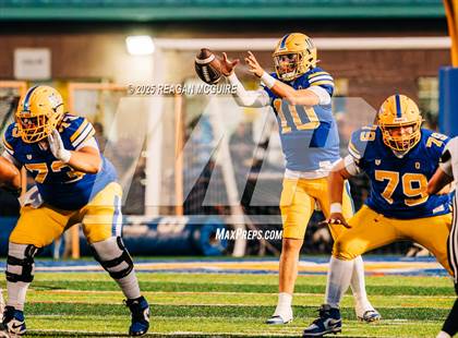 Thumbnail 1 in Hilliard Darby @ Olentangy photogallery.