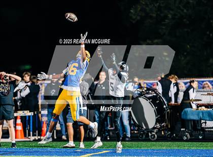 Thumbnail 3 in Hilliard Darby @ Olentangy photogallery.