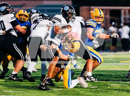 Thumbnail 2 in Hilliard Darby @ Olentangy photogallery.