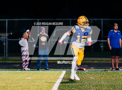 Thumbnail 2 in Hilliard Darby @ Olentangy photogallery.