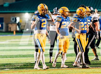Thumbnail 1 in Hilliard Darby @ Olentangy photogallery.