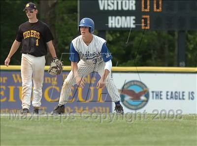 Thumbnail 1 in Ludlowe vs. Hand (CIAC Class L Semifinal) photogallery.