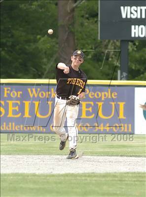 Thumbnail 1 in Ludlowe vs. Hand (CIAC Class L Semifinal) photogallery.