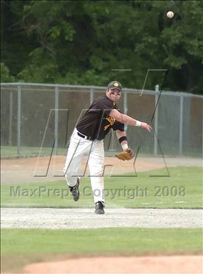 Thumbnail 1 in Ludlowe vs. Hand (CIAC Class L Semifinal) photogallery.