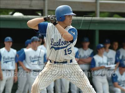 Thumbnail 1 in Ludlowe vs. Hand (CIAC Class L Semifinal) photogallery.