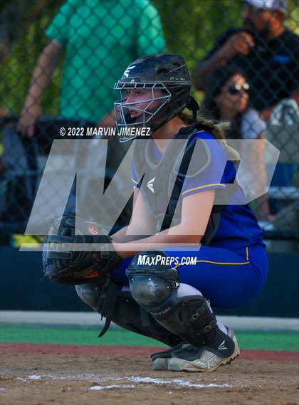 Thumbnail 3 in Oaks Christian vs Agoura photogallery.