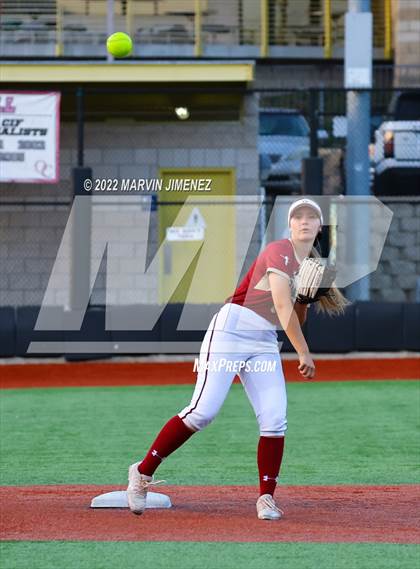 Thumbnail 2 in Oaks Christian vs Agoura photogallery.
