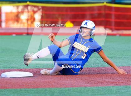 Thumbnail 1 in Oaks Christian vs Agoura photogallery.