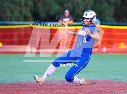 Thumbnail 3 in Oaks Christian vs Agoura photogallery.