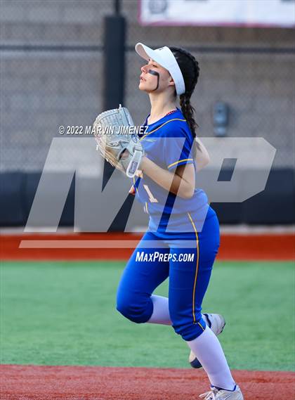 Thumbnail 3 in Oaks Christian vs Agoura photogallery.