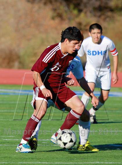 Thumbnail 1 in Calexico vs. San Diego (San Diego City Tournament) photogallery.