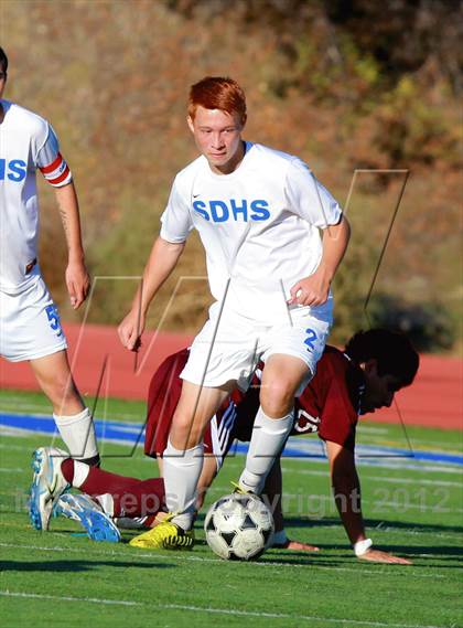 Thumbnail 1 in Calexico vs. San Diego (San Diego City Tournament) photogallery.