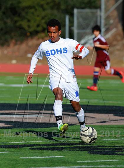 Thumbnail 1 in Calexico vs. San Diego (San Diego City Tournament) photogallery.