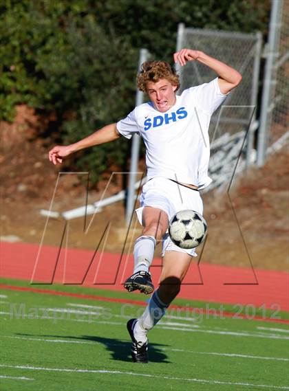 Thumbnail 2 in Calexico vs. San Diego (San Diego City Tournament) photogallery.