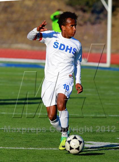 Thumbnail 1 in Calexico vs. San Diego (San Diego City Tournament) photogallery.