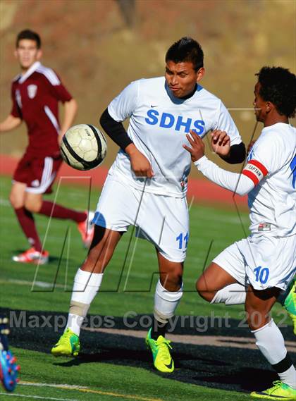 Thumbnail 1 in Calexico vs. San Diego (San Diego City Tournament) photogallery.