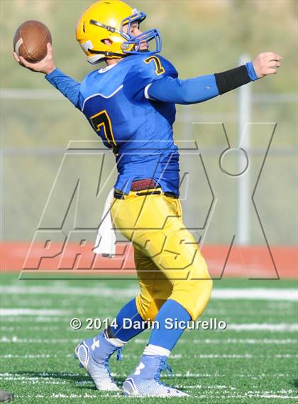 Thumbnail 2 in Tempe Prep vs. Arizona Lutheran Academy (AIA Division 5 Semifinal) photogallery.