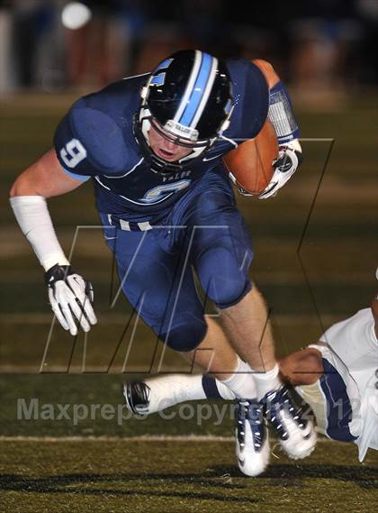 Thumbnail 2 in Mullen @ Valor Christian photogallery.