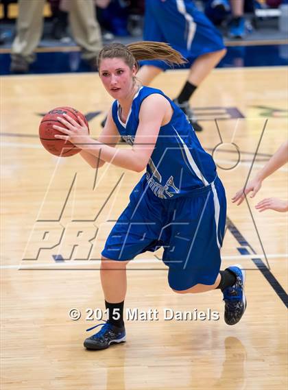 Thumbnail 2 in Eaton vs. Moffat County (CHSAA 3A Consolation) photogallery.