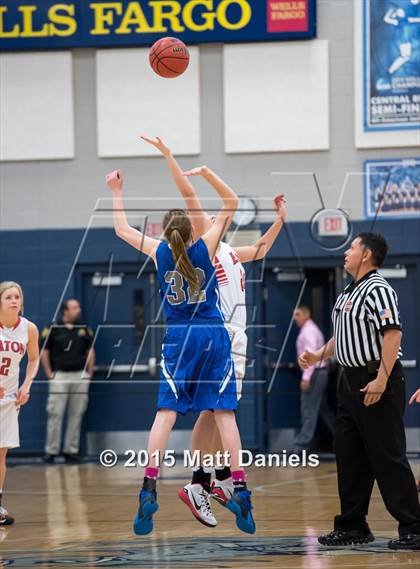 Thumbnail 2 in Eaton vs. Moffat County (CHSAA 3A Consolation) photogallery.