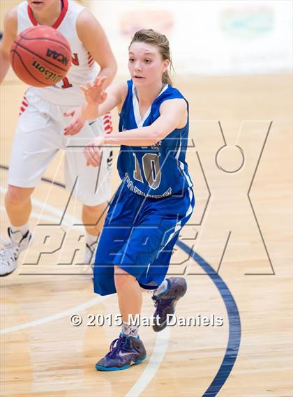 Thumbnail 3 in Eaton vs. Moffat County (CHSAA 3A Consolation) photogallery.