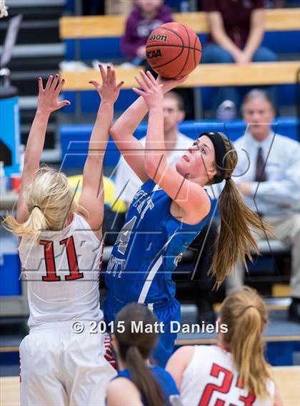 Thumbnail 1 in Eaton vs. Moffat County (CHSAA 3A Consolation) photogallery.