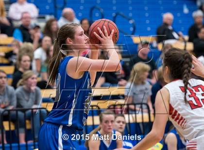 Thumbnail 3 in Eaton vs. Moffat County (CHSAA 3A Consolation) photogallery.