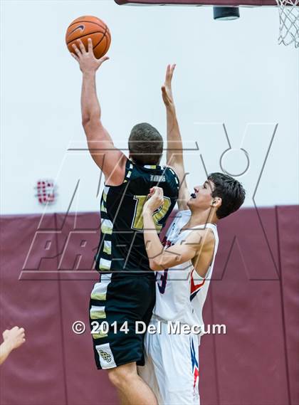 Thumbnail 2 in Freedom vs. St. Petersburg Catholic photogallery.