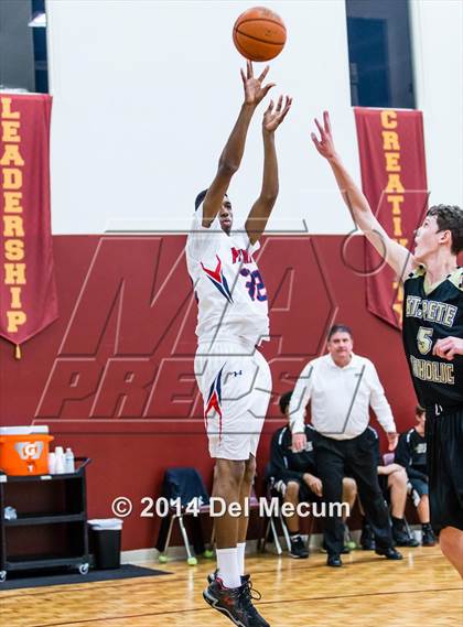 Thumbnail 2 in Freedom vs. St. Petersburg Catholic photogallery.