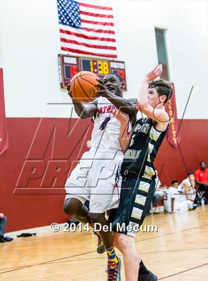 Thumbnail 1 in Freedom vs. St. Petersburg Catholic photogallery.
