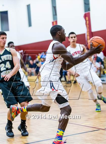 Thumbnail 3 in Freedom vs. St. Petersburg Catholic photogallery.