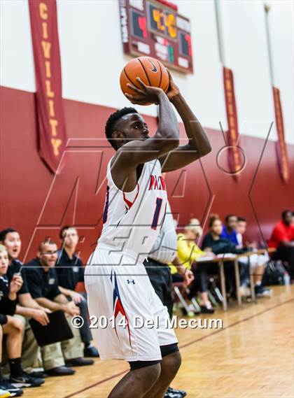 Thumbnail 3 in Freedom vs. St. Petersburg Catholic photogallery.