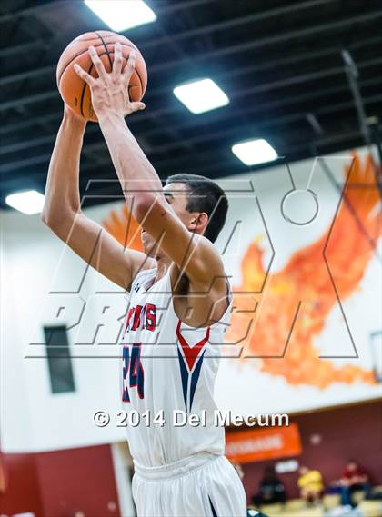 Thumbnail 2 in Freedom vs. St. Petersburg Catholic photogallery.